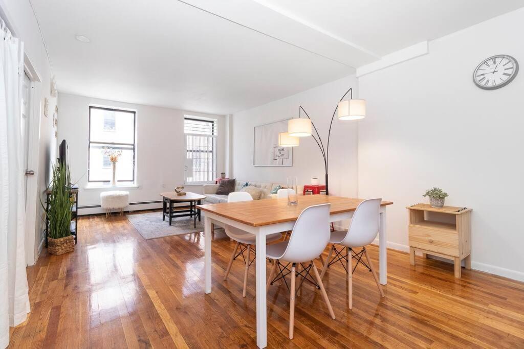 2Bed Bliss By Central Park North Nova York Exterior foto